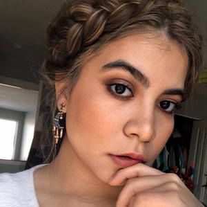 Meet your Posher, Diana